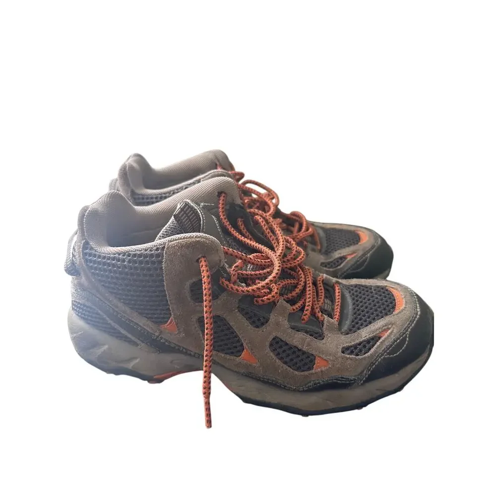Columbia Dogwood Mid hiking shoes 10.5 N